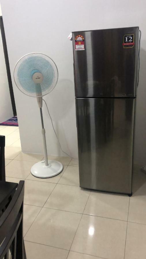 Hasnifana Homestay Seri Iskandar Exterior foto